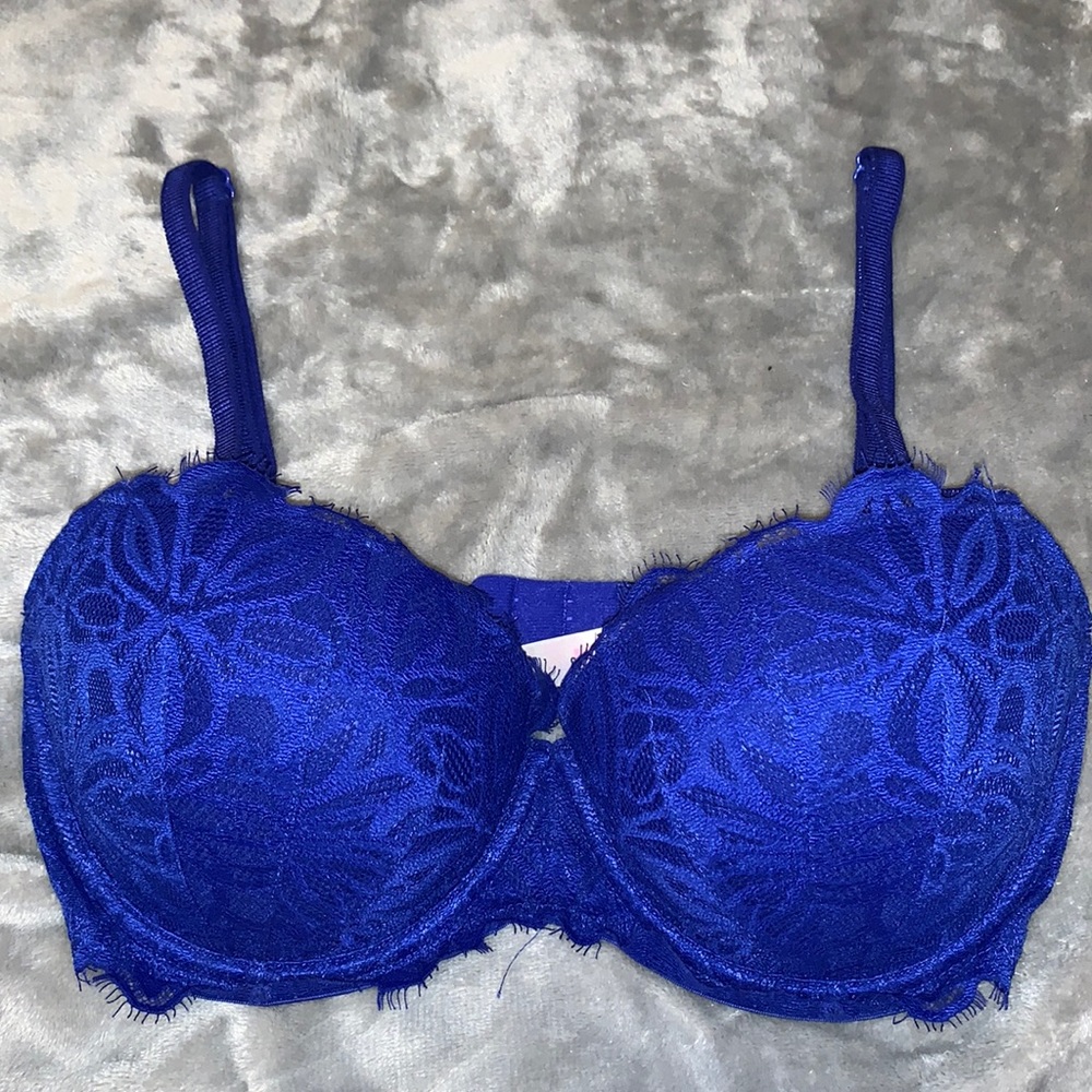 VS PINK bra
